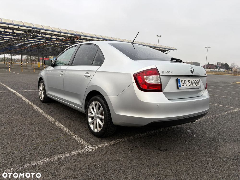 Skoda RAPID 1.0 TSI Style - 4