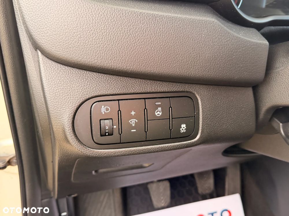 Kia Carens 1.7 CRDi 115 Dream Team Edition - 15