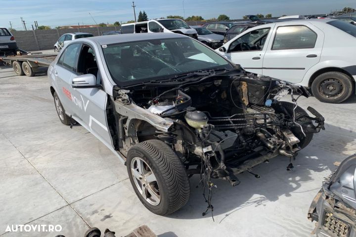 Debitmetru aer A6420940148 A6420940148 Mercedes-Benz E-Class W212 [20 - 4