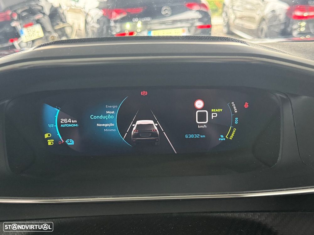 Peugeot e-2008 50 kWh GT Pack - 47