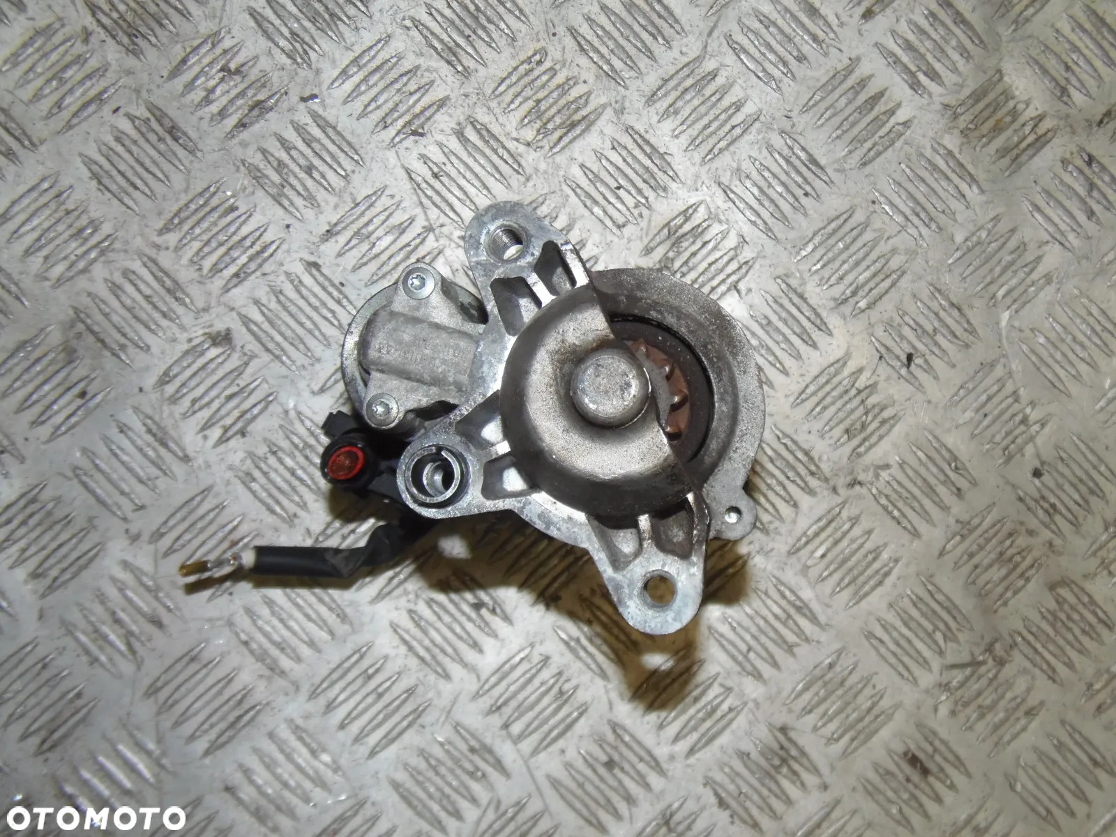 ROZRUSZNIK FORD MONDEO MK4 2.0 TDCI 6G9N-11000-FA - 3