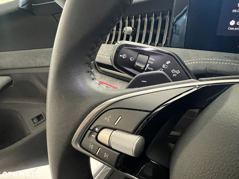 Skoda Superb 2.0 TDI SCR 4x4 Edition 130 DSG - 24