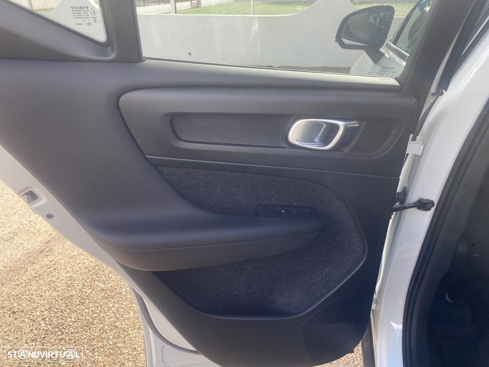 Volvo XC 40 - 36