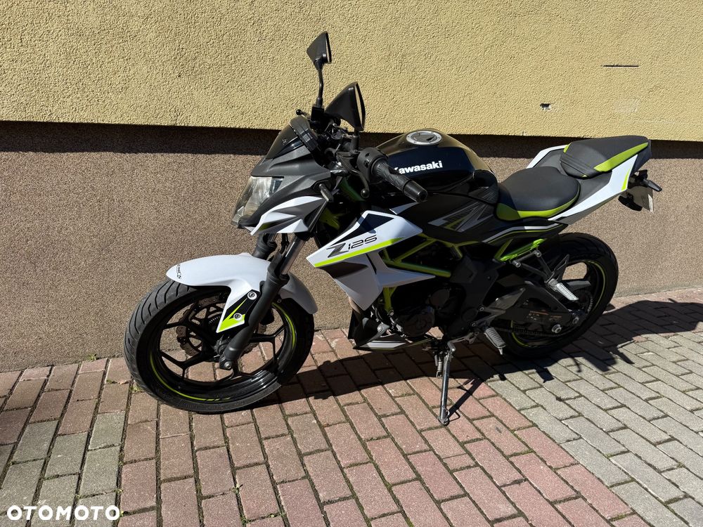 Kawasaki Z - 12