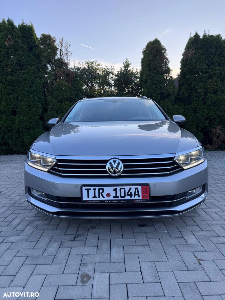 Volkswagen Passat 2.0 TDI Highline - 9
