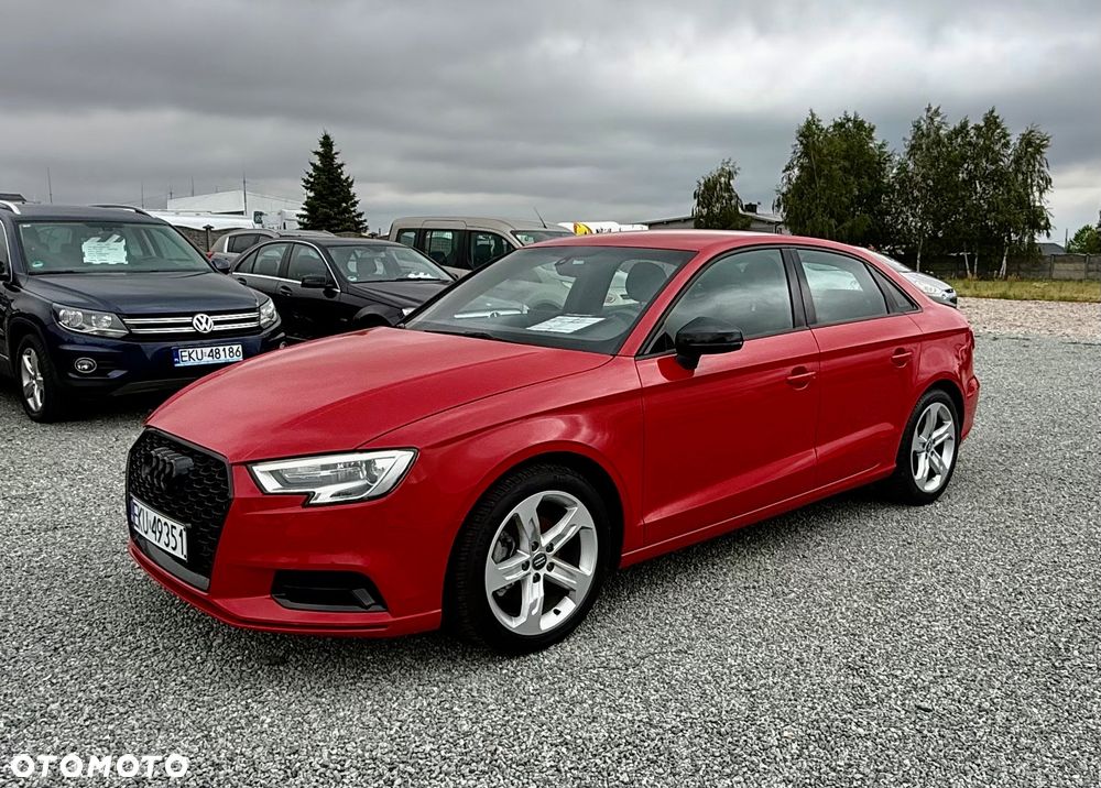 Audi A3 Limousine 35 TFSI S tronic - 1