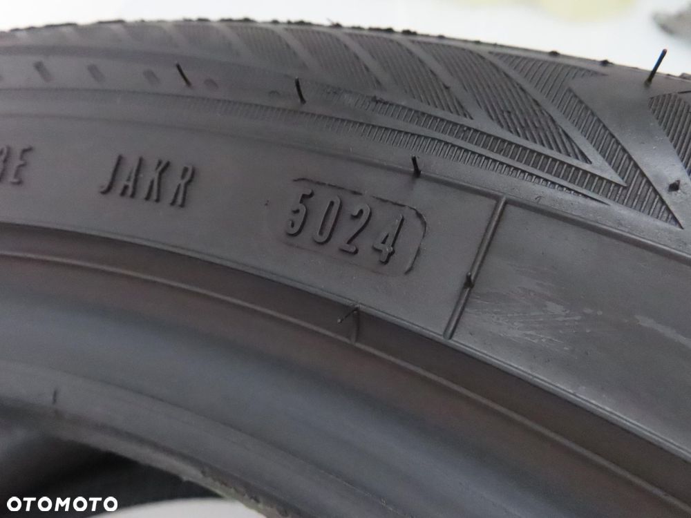 255/45R19 OPONA CAŁOROCZNA Goodyear Vector 4Seasons Gen-3 SUV 104W XL - 2