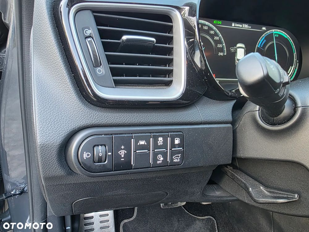 Kia XCeed 1.6 GDI PHEV L Business Line DCT - 29