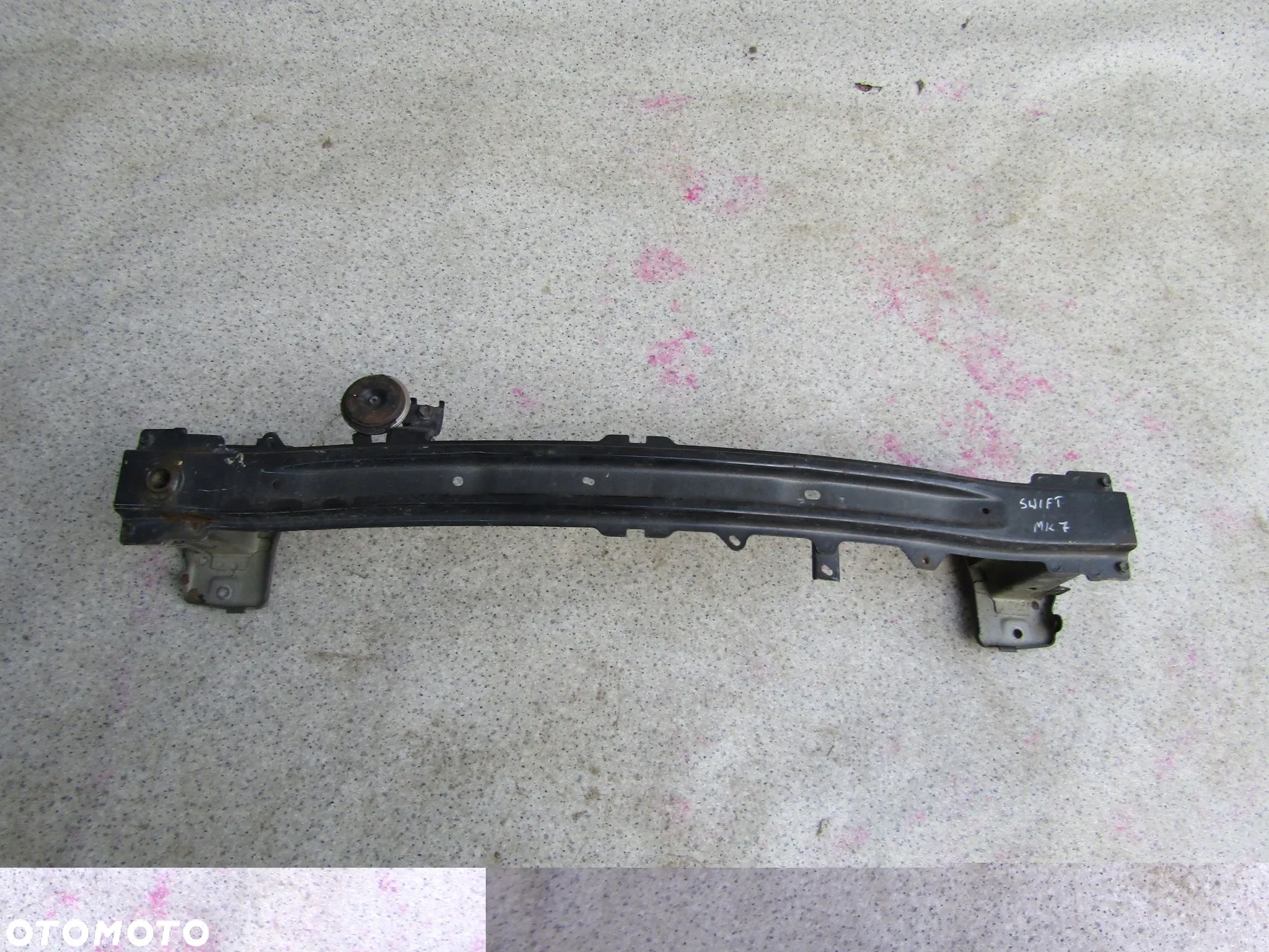 BELKA ZDERZAKA PRZÓD SUZUKI SWIFT MK7 IV - 1