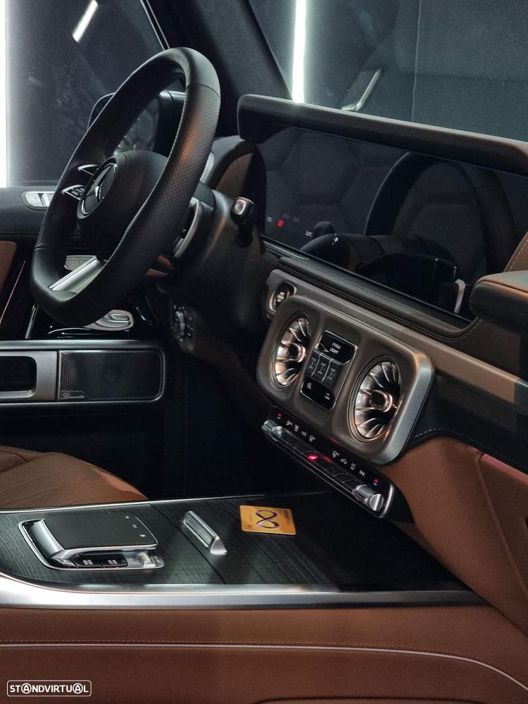 Mercedes-Benz G 500 Standard - 12