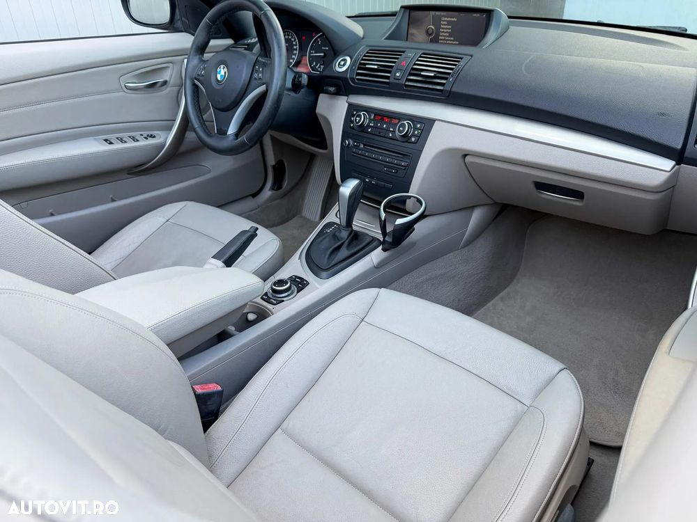 BMW Seria 1 120d Aut. Edition Sport - 31