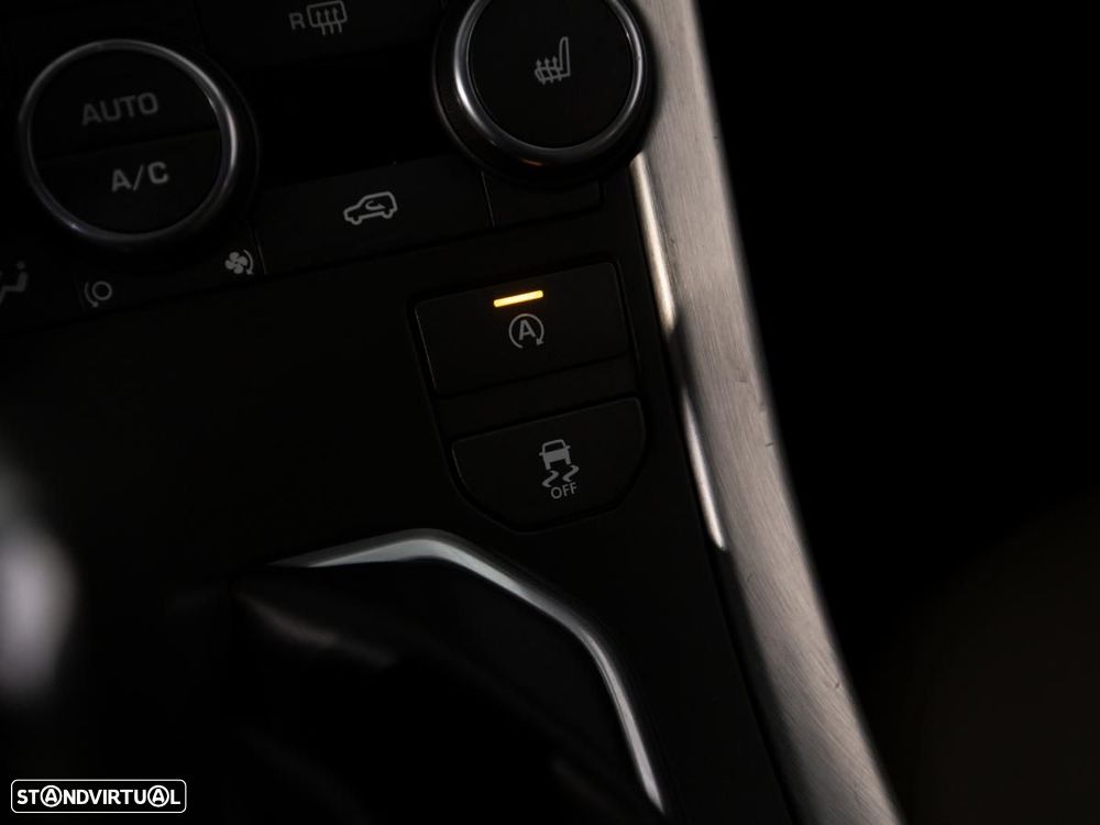 Land Rover Range Rover Evoque - 19