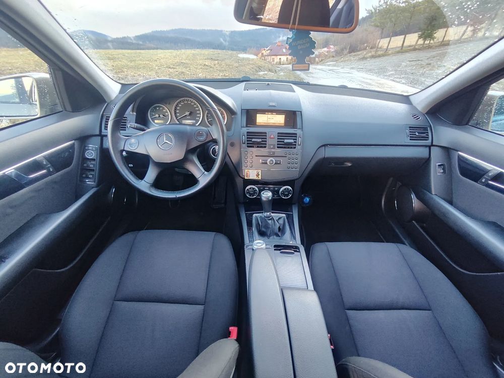 Mercedes-Benz Klasa C 200 CDI DPF Classic - 16