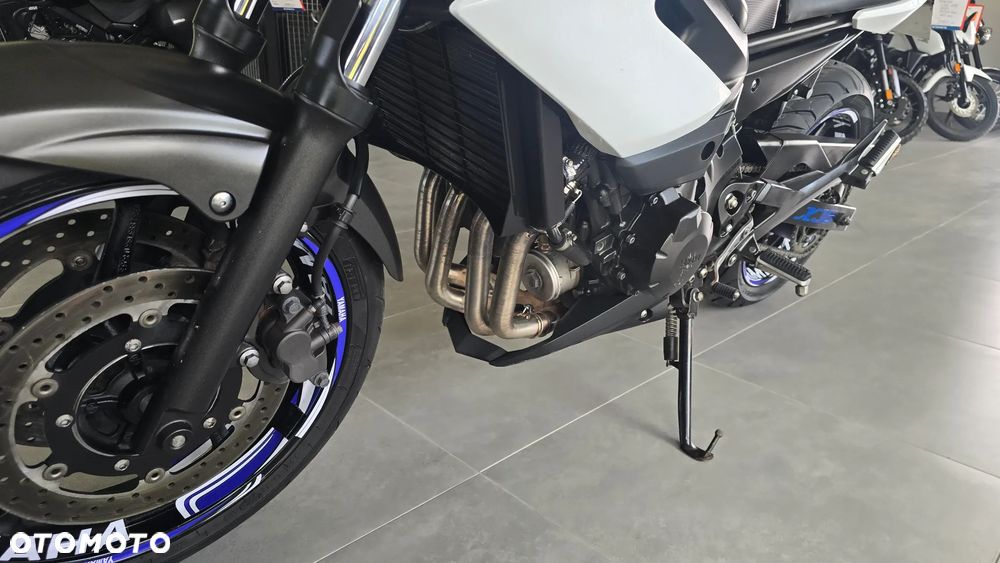 Yamaha XJ - 10