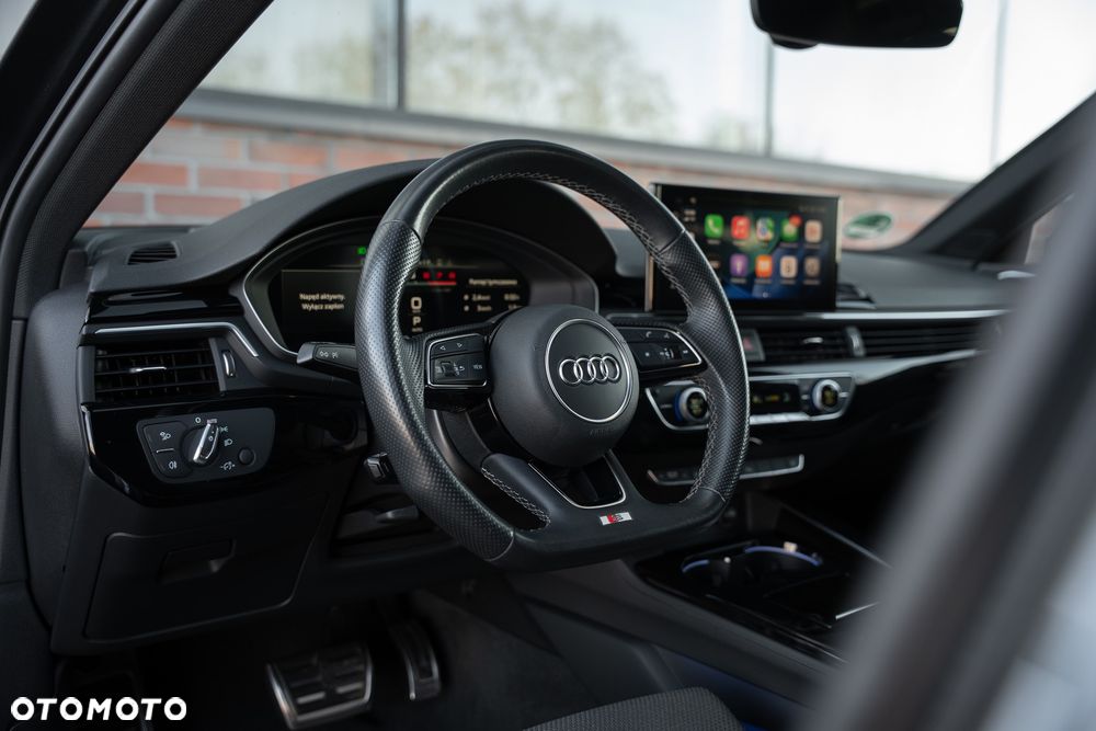 Audi A4 Avant 35 TFSI S tronic S line - 23