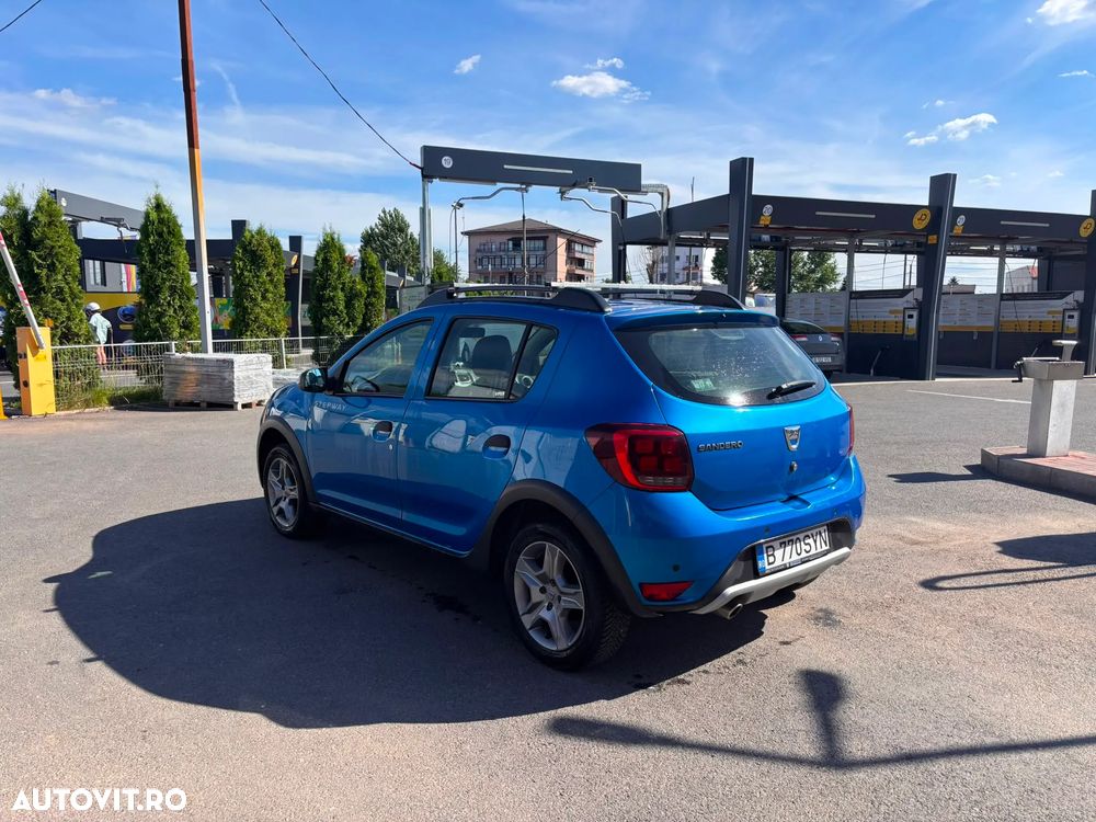 Dacia Sandero 1.5 dCI Easy-R Stepway - 1
