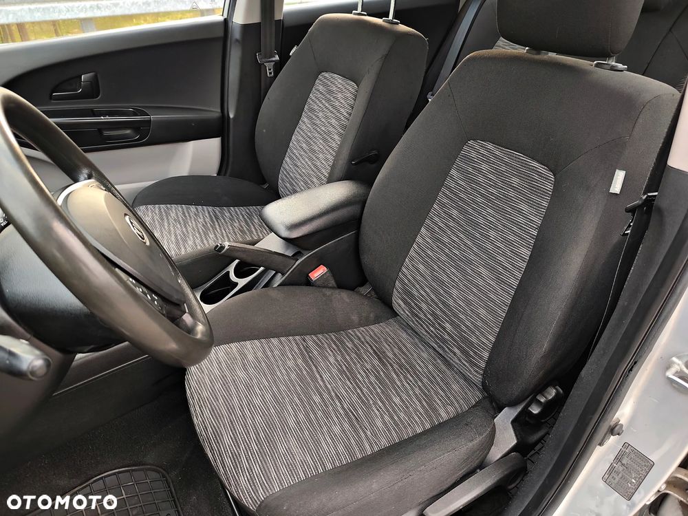 Kia Ceed 1.4 Comfort - 14