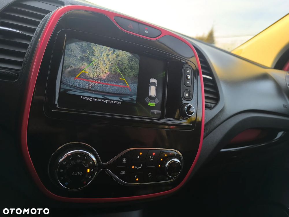 Renault Captur 0.9 Energy TCe Helly Hansen - 23