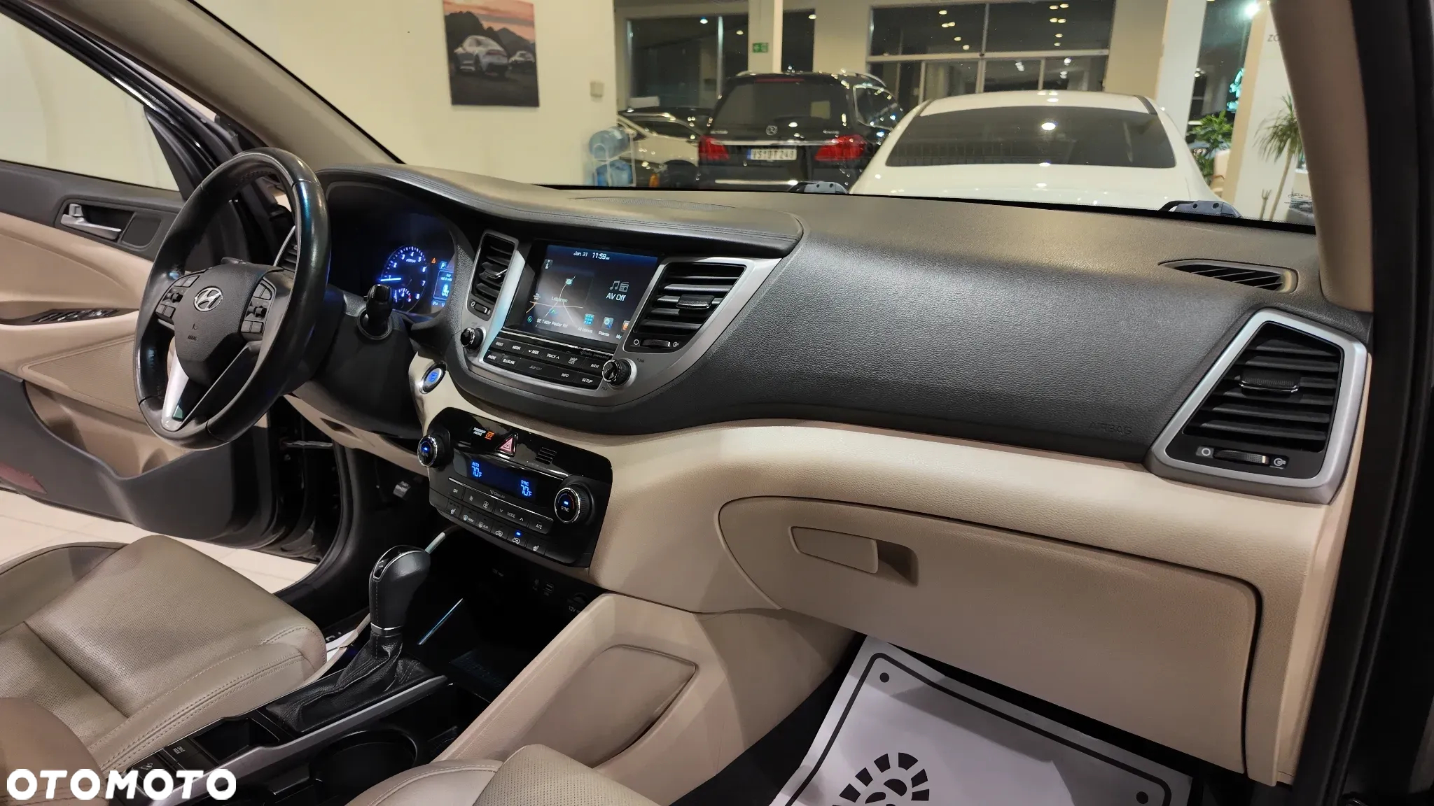 Hyundai Tucson - 36