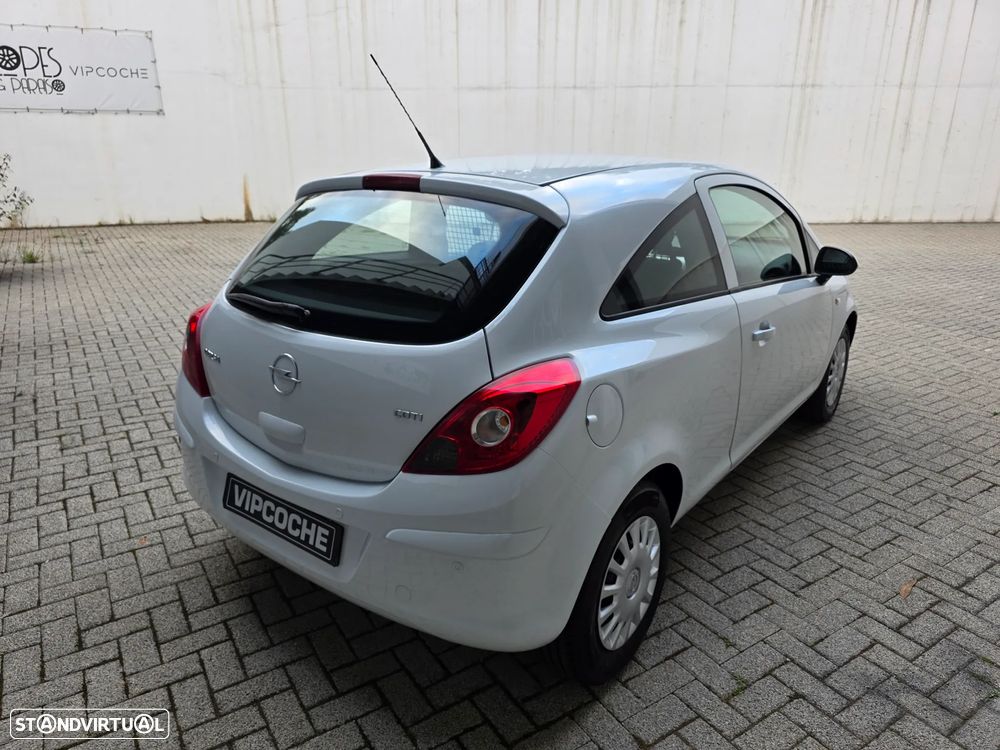 Opel CORSA VAN - 29