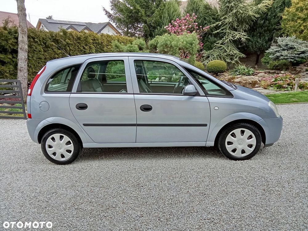 Opel Meriva 1.6 Enjoy - 11