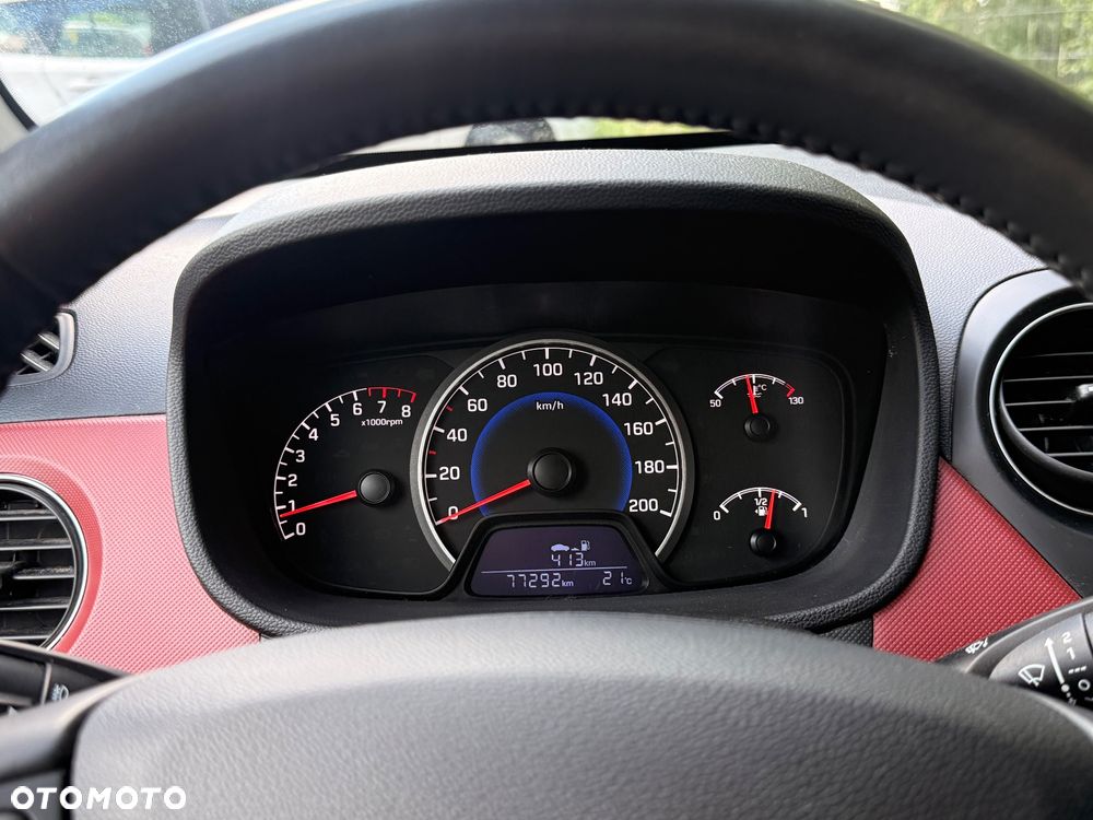 Hyundai i10 1.2 Premium - 22