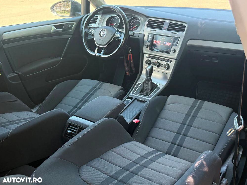 Volkswagen Golf 1.6 TDI DPF BMT DSG Trendline - 12