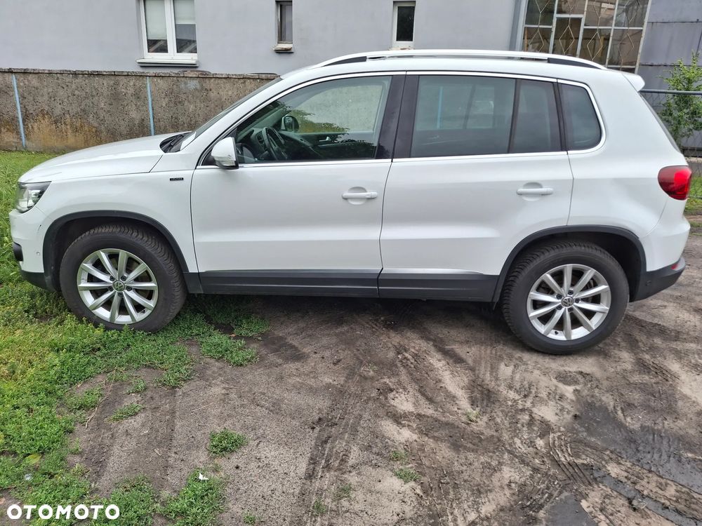 Volkswagen Tiguan - 12