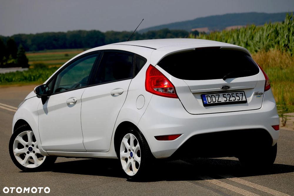 Ford Fiesta 1.25 Platinium X EU5 - 24