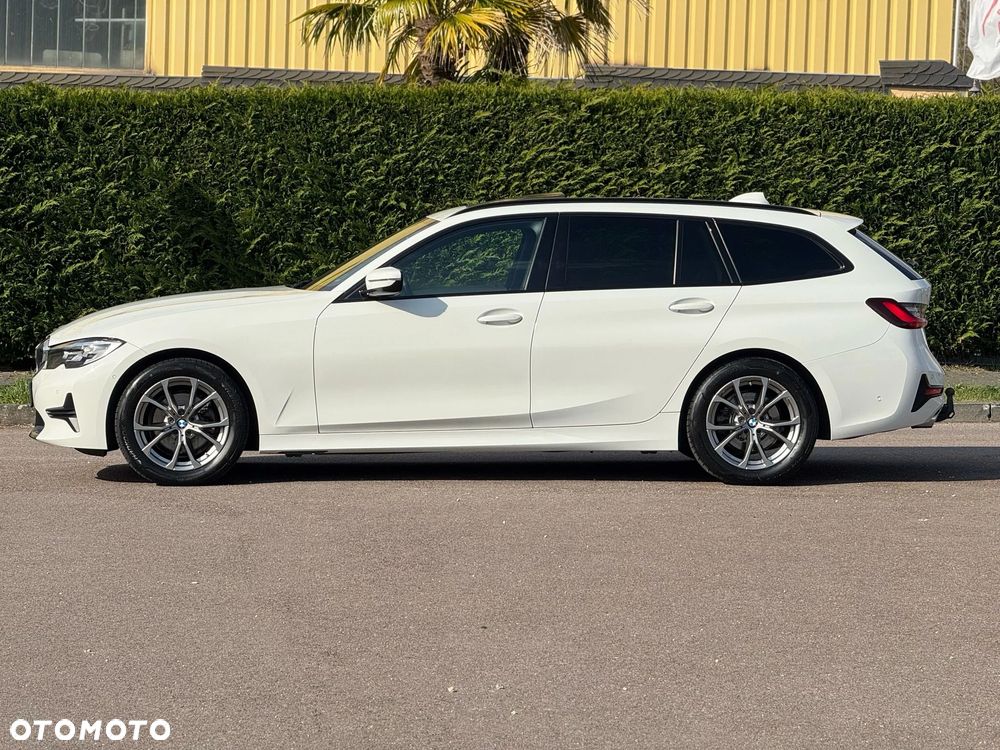 BMW Seria 3 320d Sport Line Shadow sport - 3