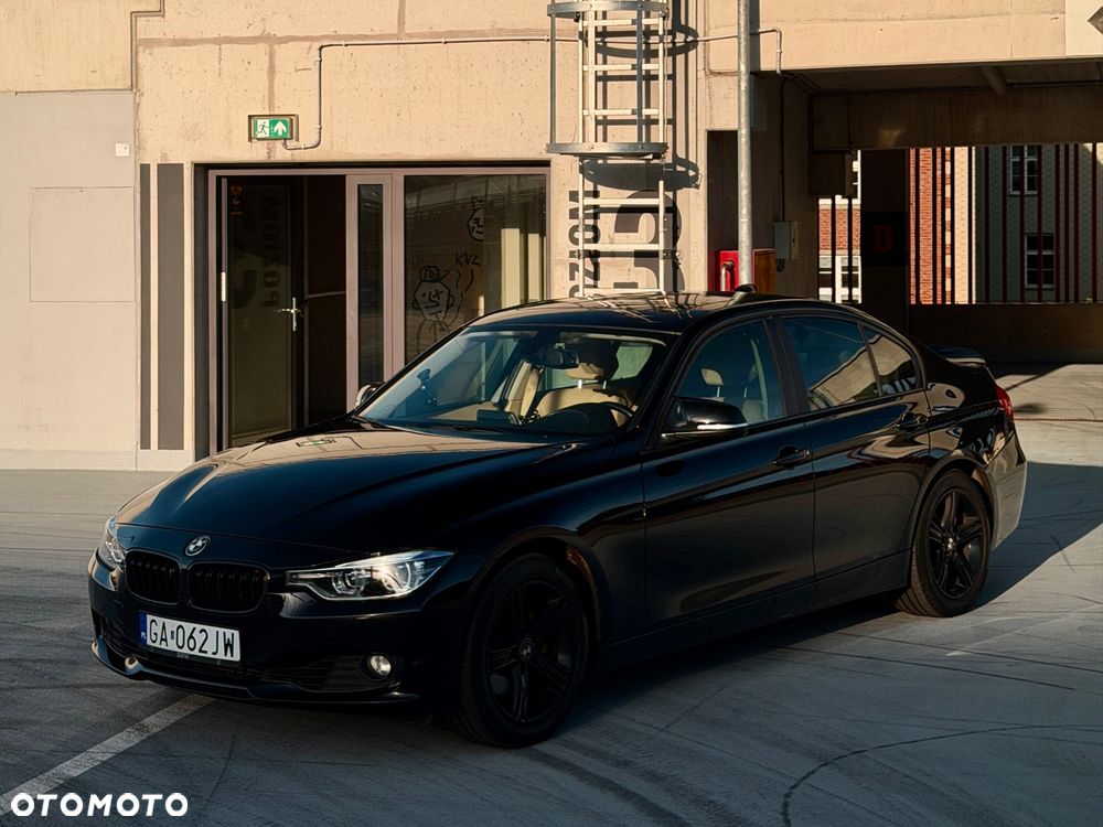 BMW Seria 3 - 17