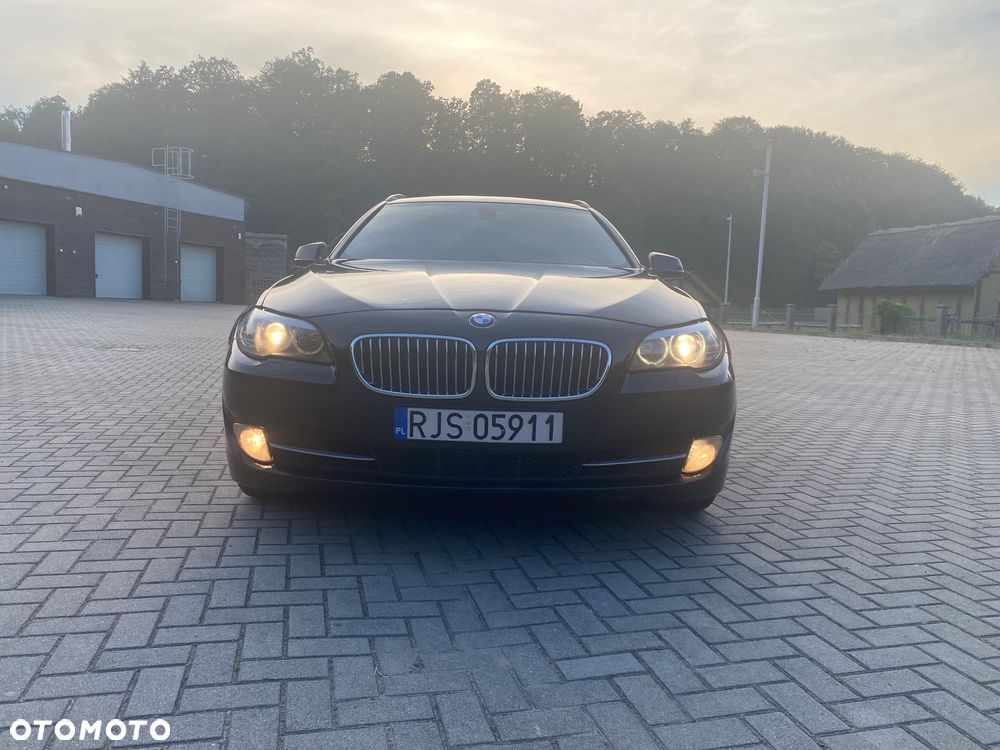 BMW Seria 5 520d - 7