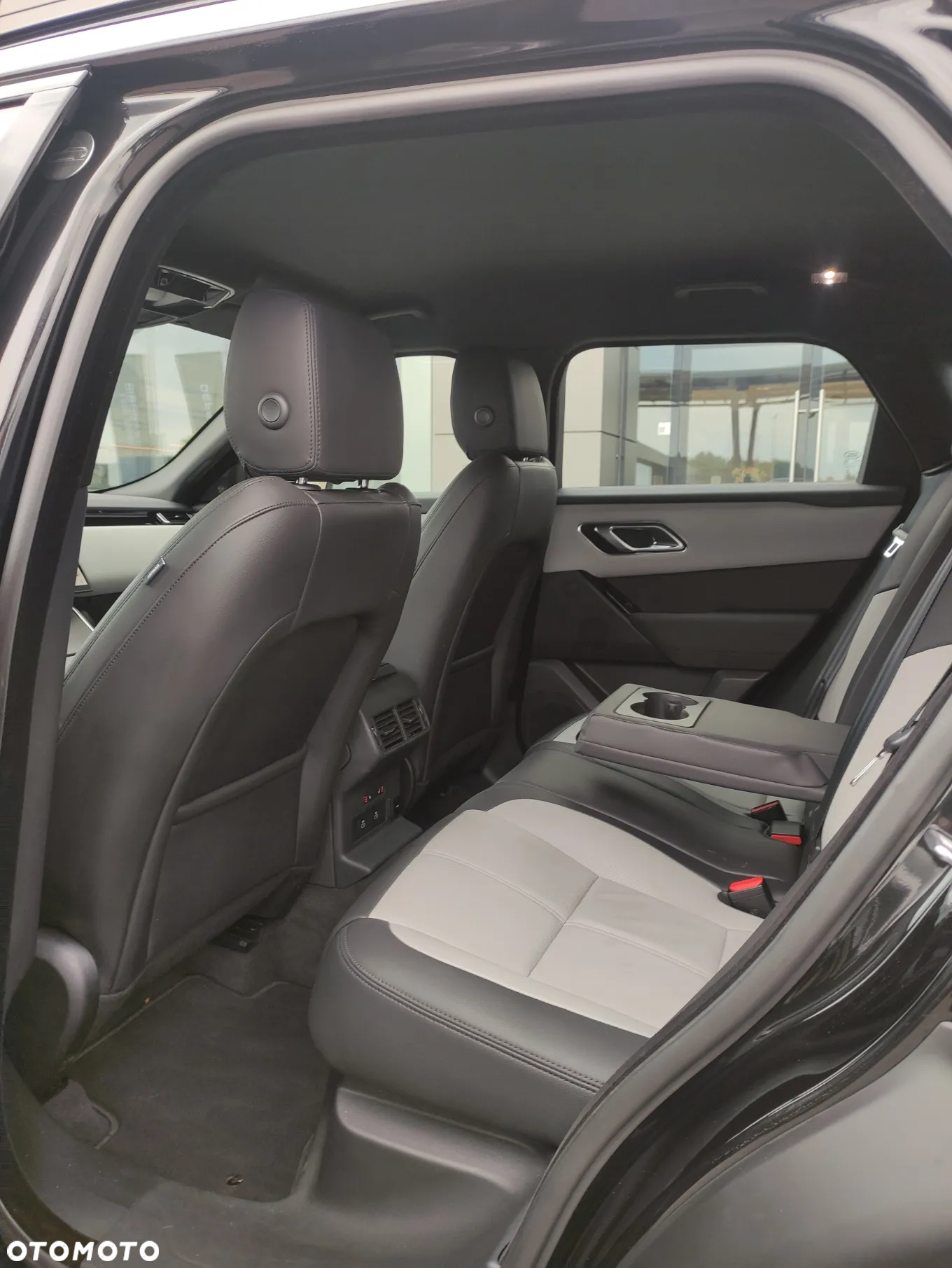 Land Rover Range Rover Velar - 13
