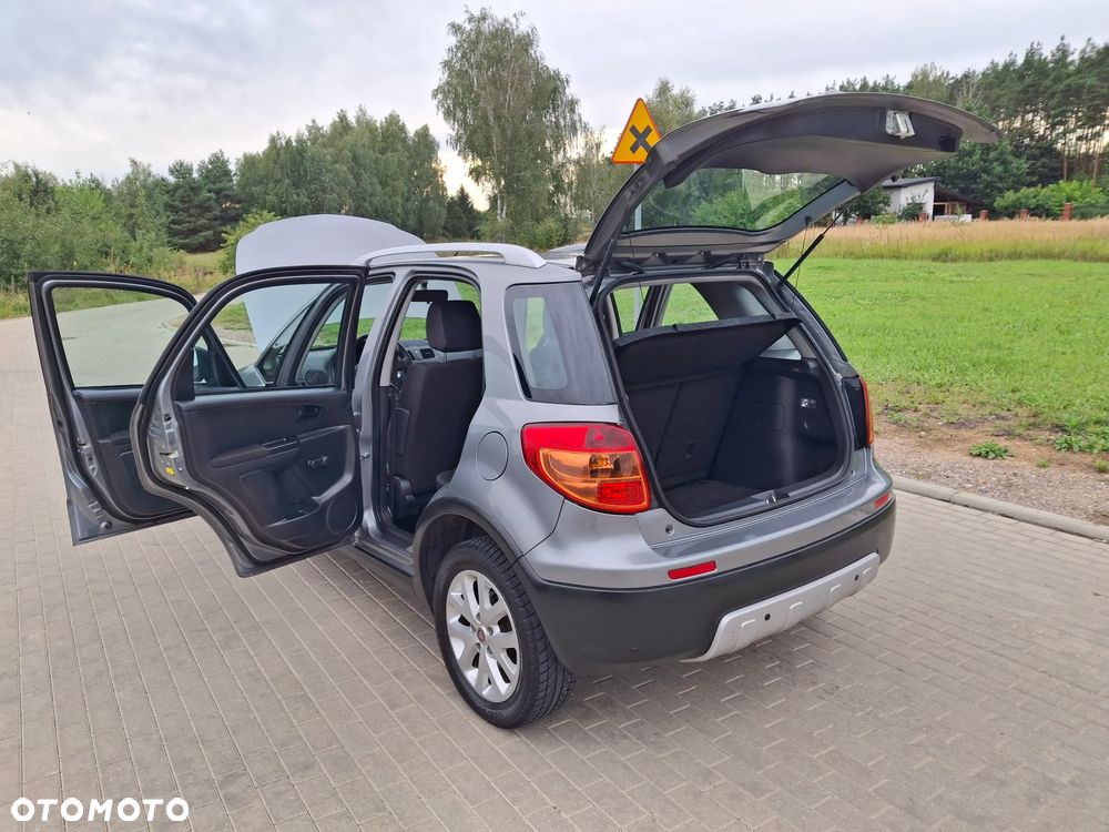 Fiat Sedici 1.6 16V 4x4 Dynamic - 17