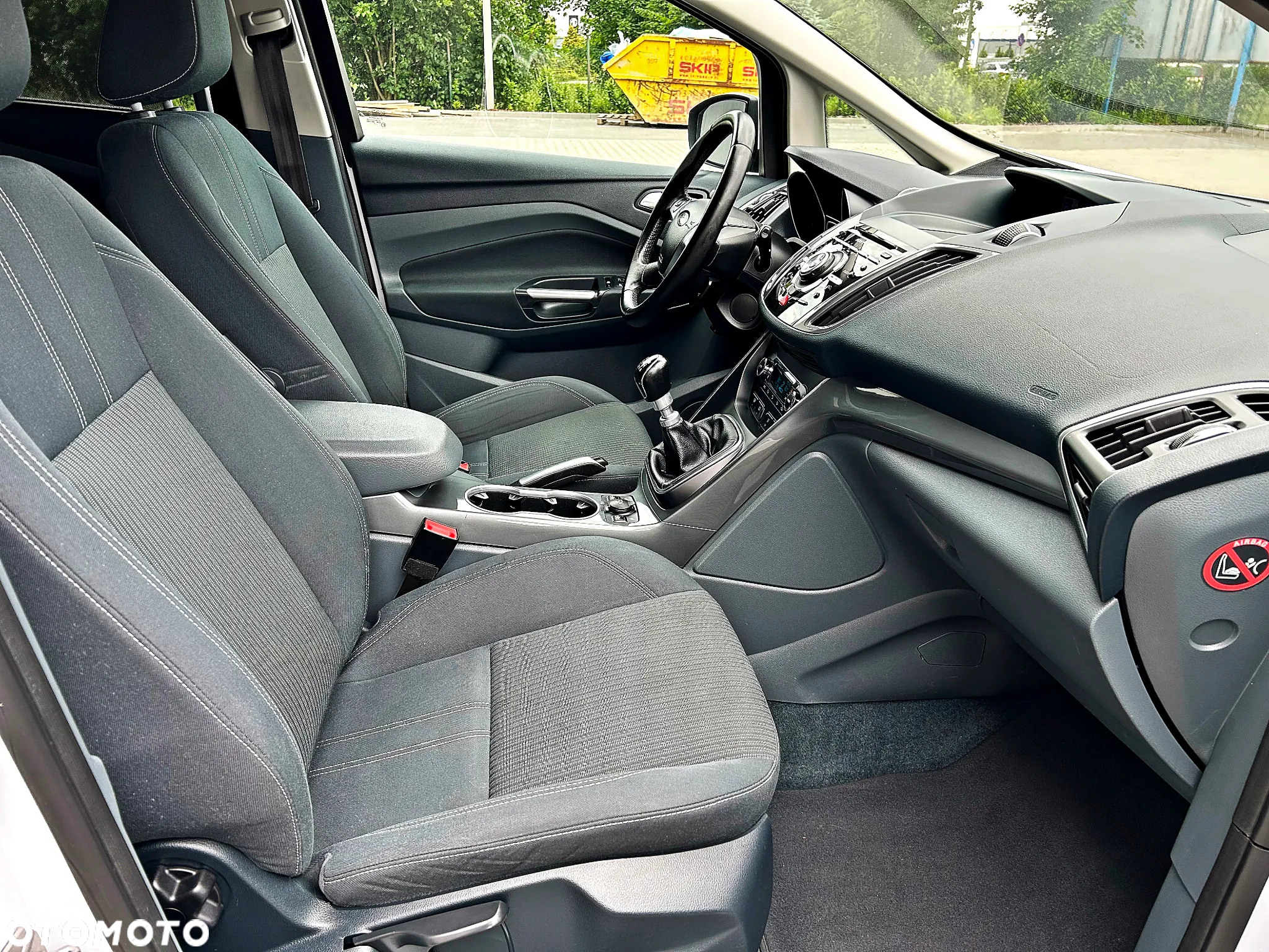 Ford Grand C-MAX 2.0 TDCi Titanium - 22