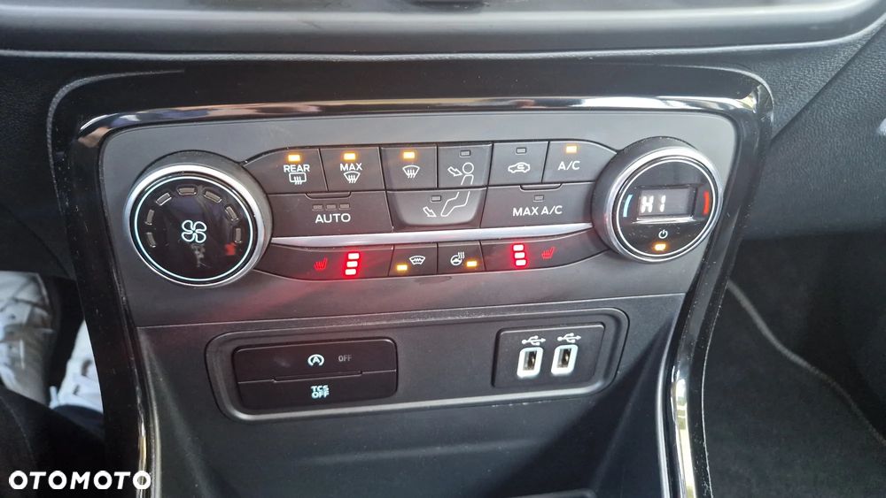 Ford EcoSport 1.5 EcoBlue TITANIUM - 21