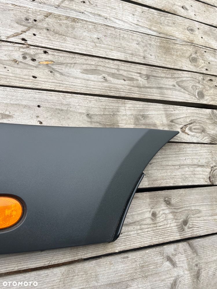 Listwa Mercedes Sprinter W910 - 3