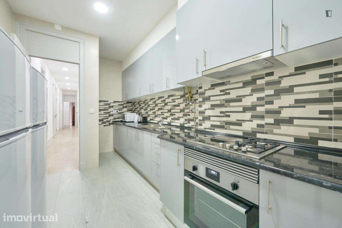 Quarto - localizado em Arroios Lisbon - Grande imagem: 2/60