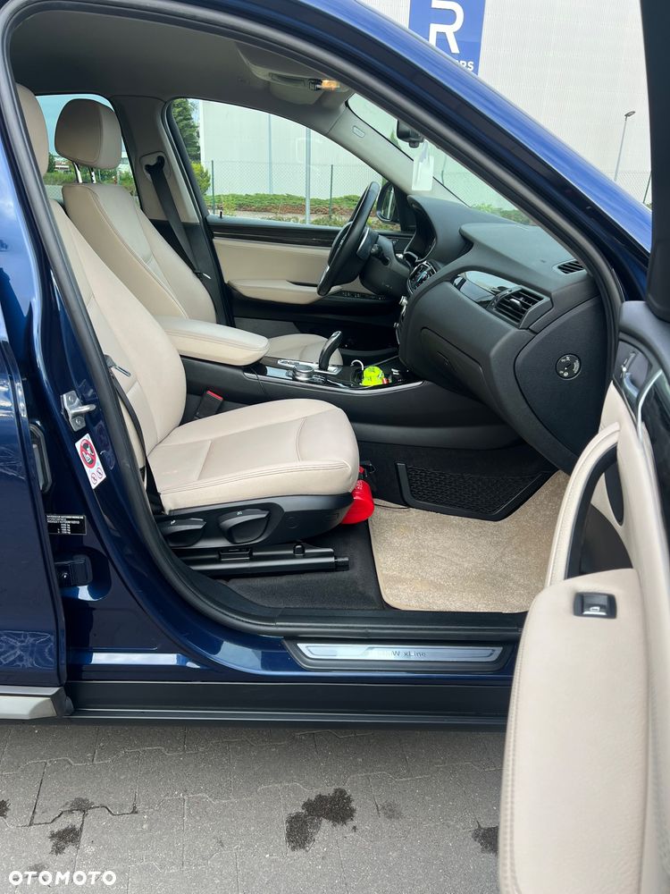 BMW X4 xDrive20d xLine - 9