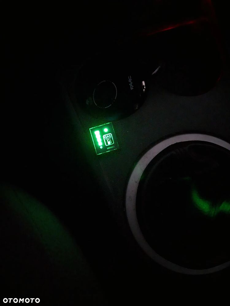 Volkswagen Fox 1.2 - 9