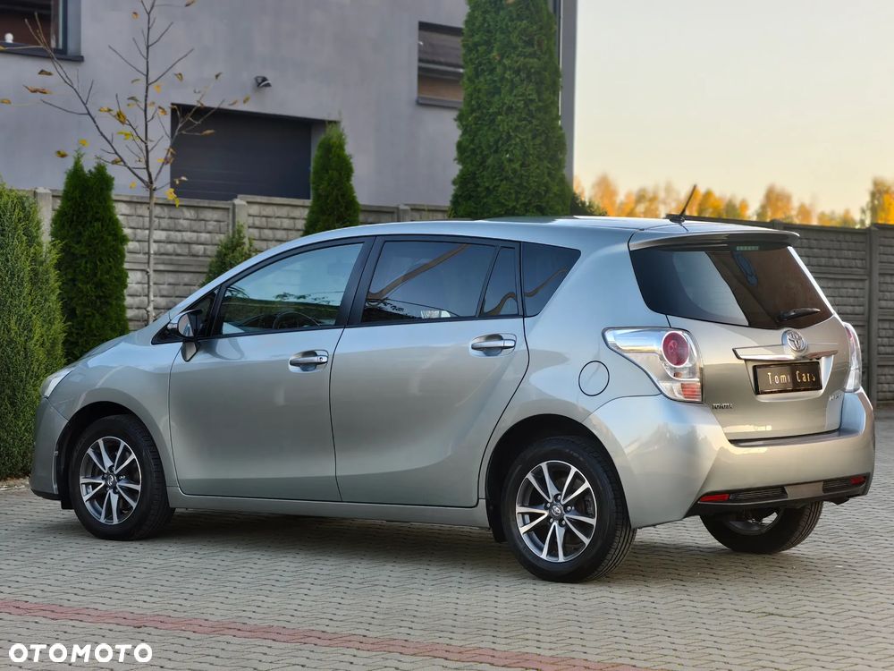 Toyota Verso 1.8 7-Sitzer Skyview Edition - 33