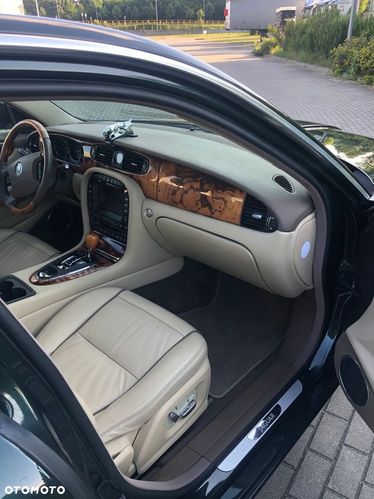 Jaguar XJ XJ6 2.7 D Executive - 13