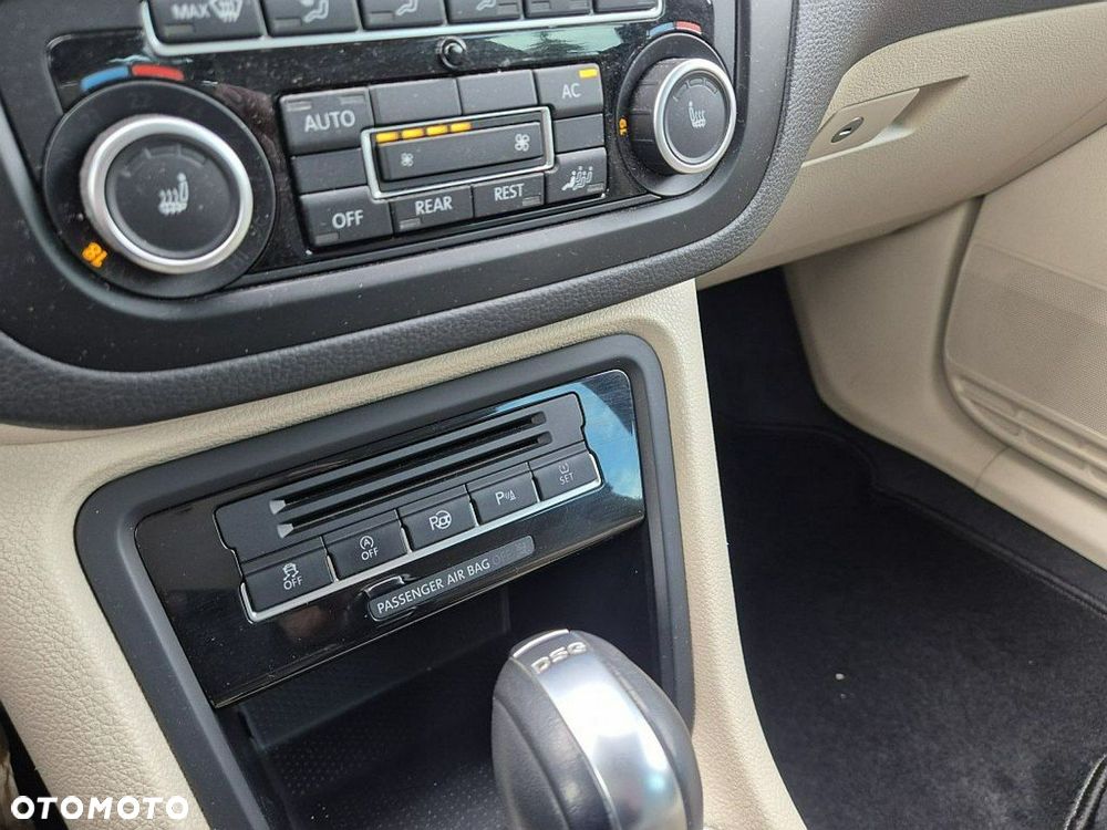 Volkswagen Sharan - 29