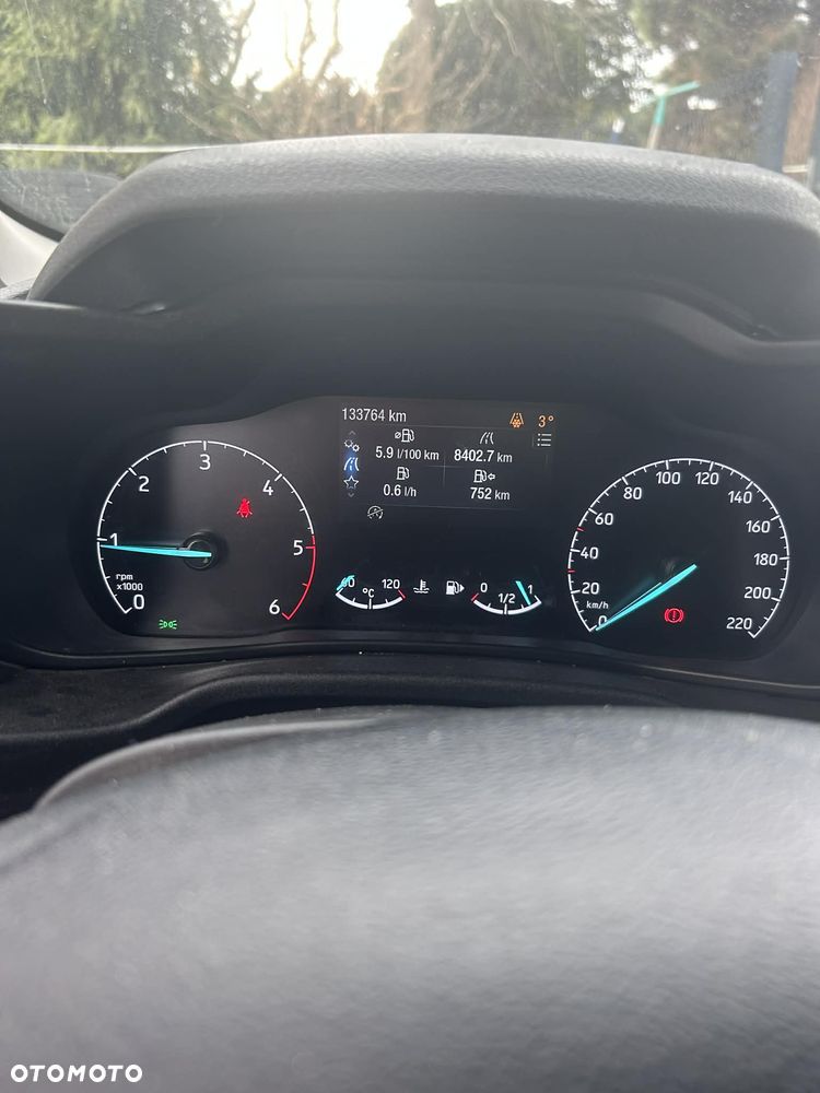 Ford Transit Connect - 9