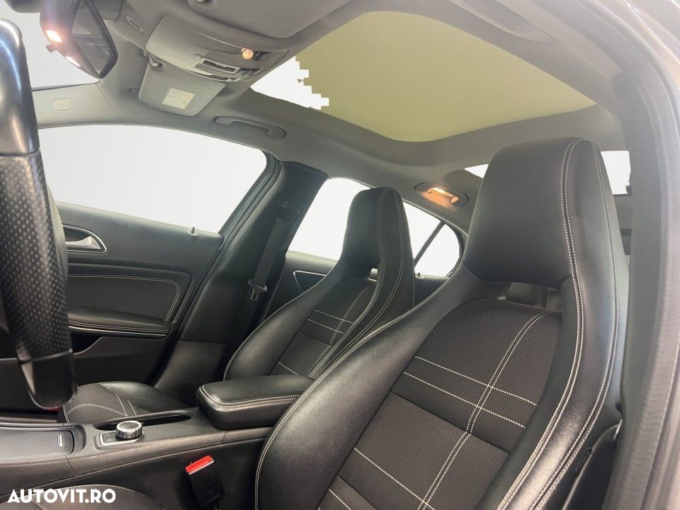 Mercedes-Benz GLA - 18