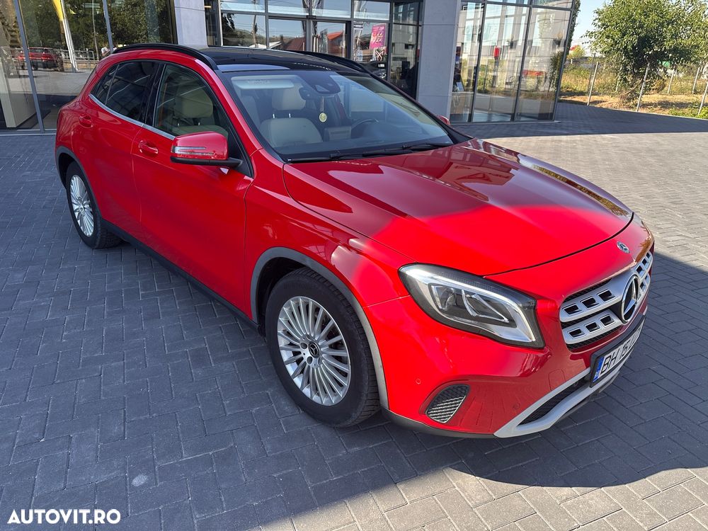 Mercedes-Benz GLA 200 d 4MATIC Aut. - 1