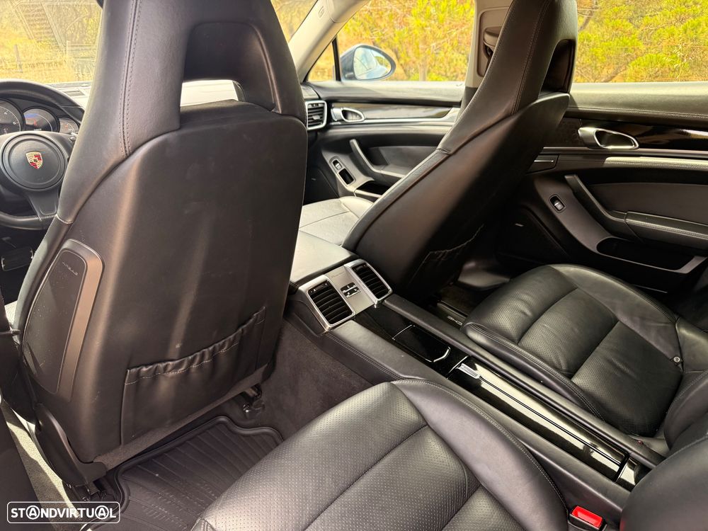 Porsche Panamera 3.0 V6 - 14