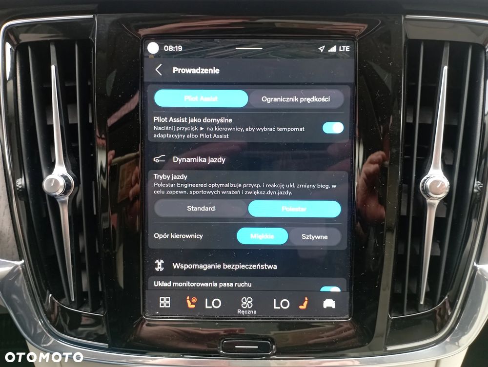 Volvo S90 B5 D AWD Momentum Pro - 25