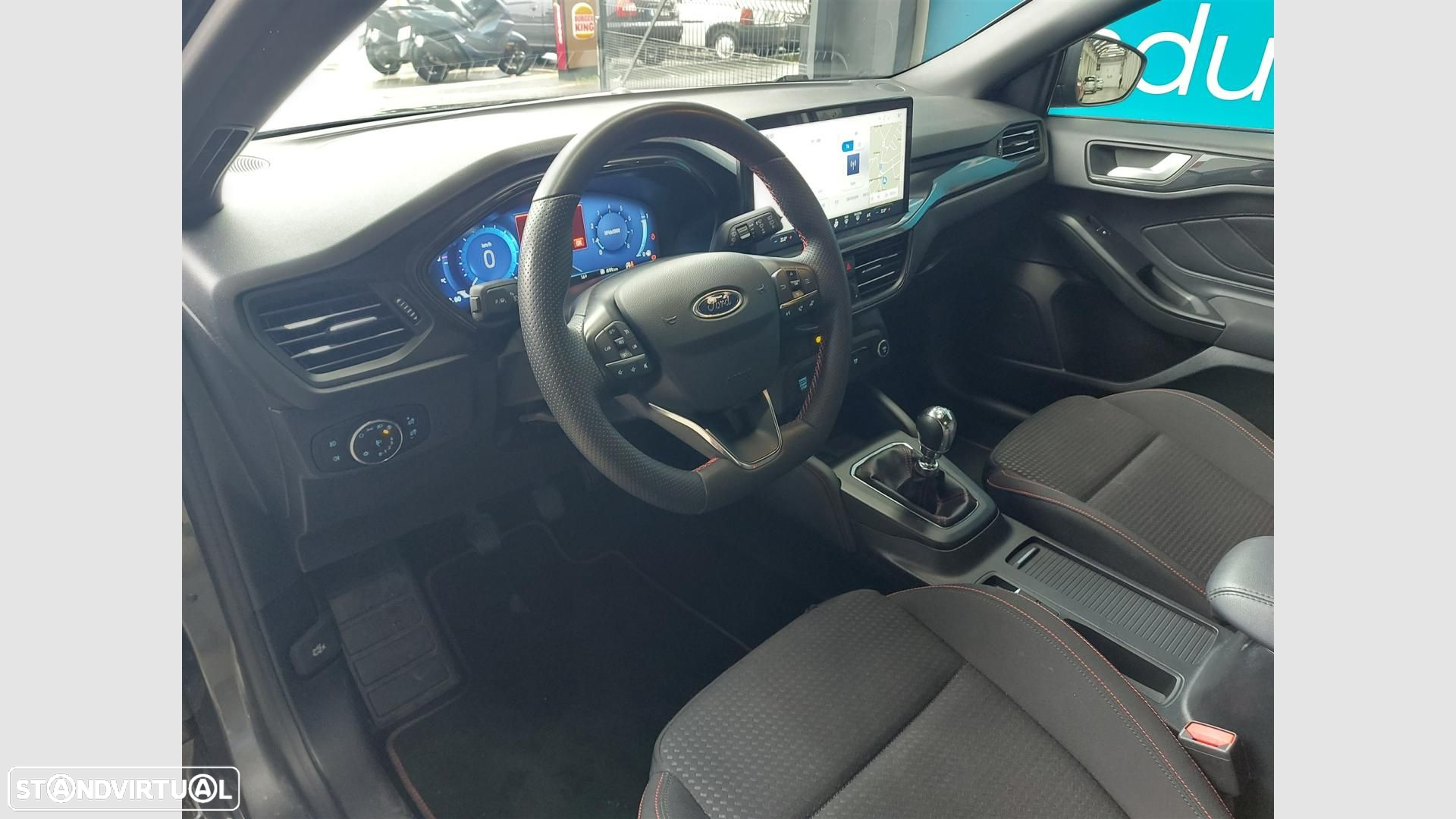 Ford Focus SW 1.0 EcoBoost MHEV ST-Line - 4
