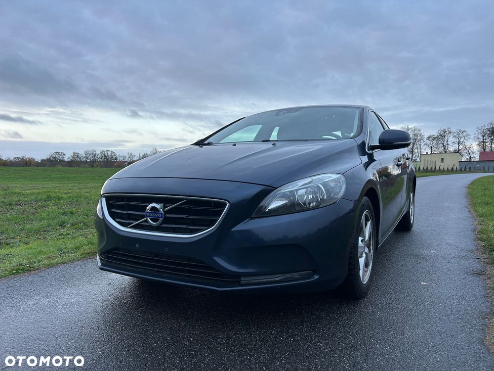 Volvo V40 - 14